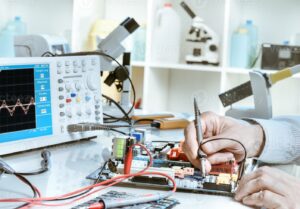 Reviciones y reparaciones complejas en laptop y piezas de pc